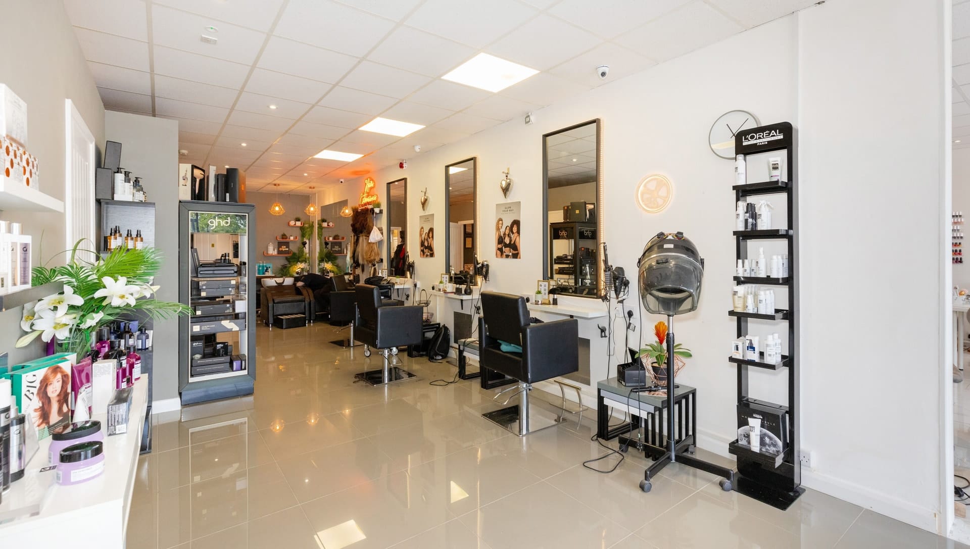 The styling stations at Gorgeous salon