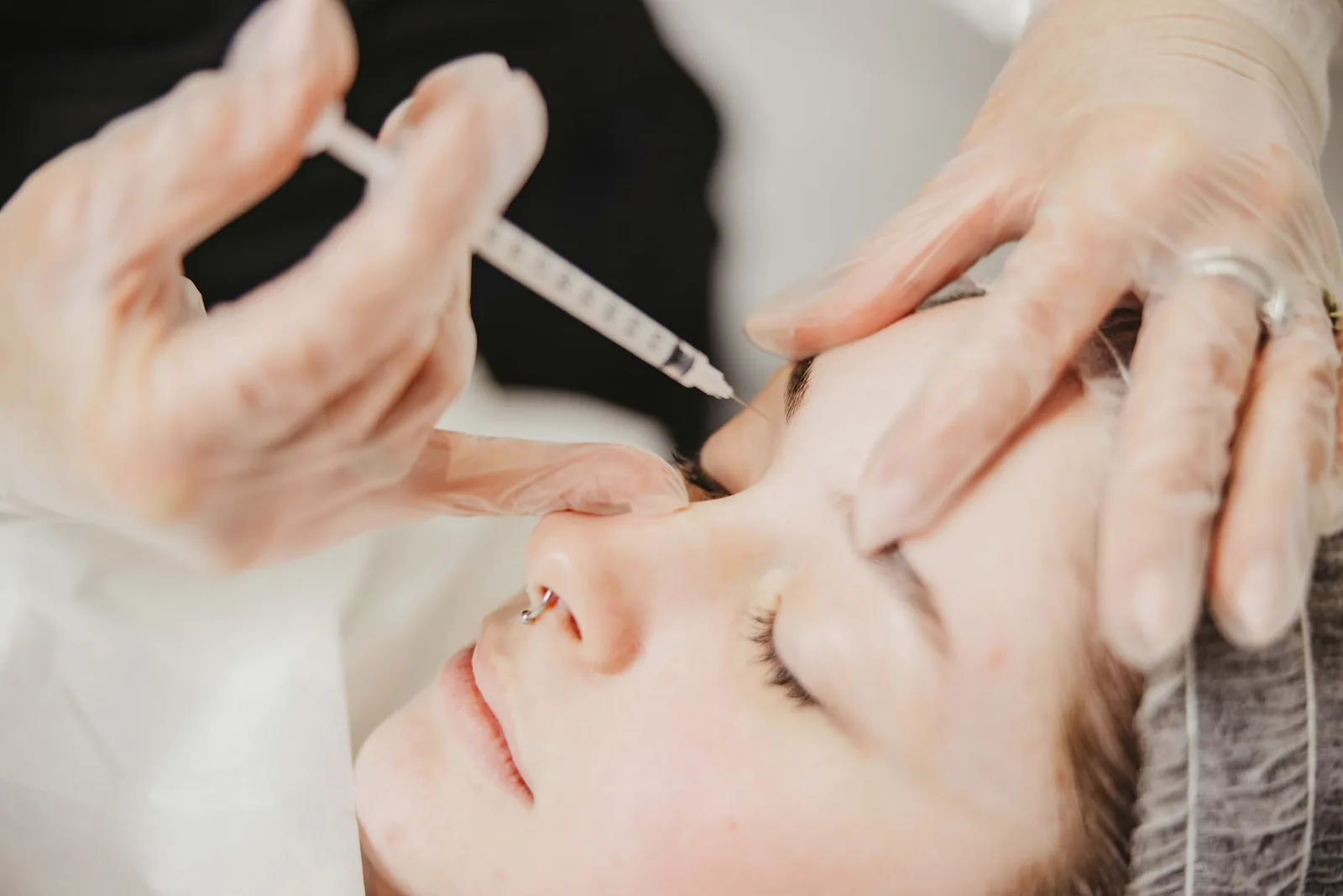 A cosmetic injection treatment